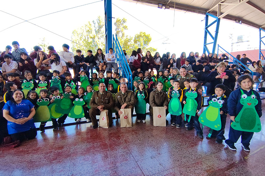 RENDIMOS HOMENAJE A CARABINEROS